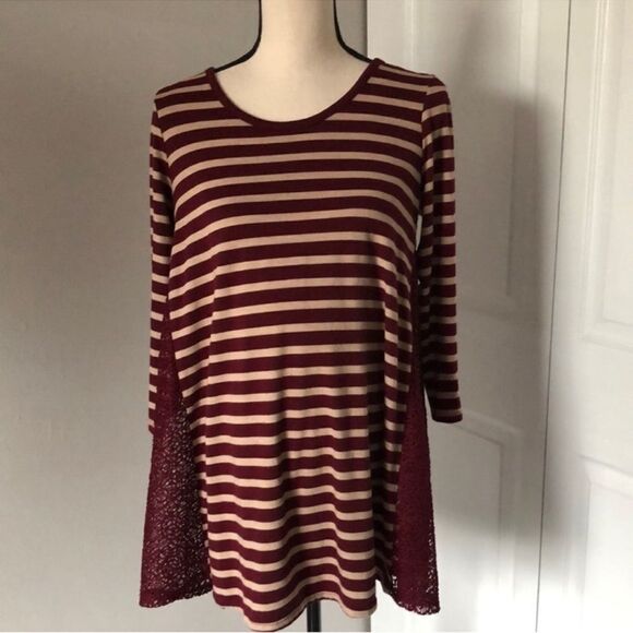 Motherhood M Burgundy Ivory Stripes Lace Inset Crew Top - Picture 1 of 9